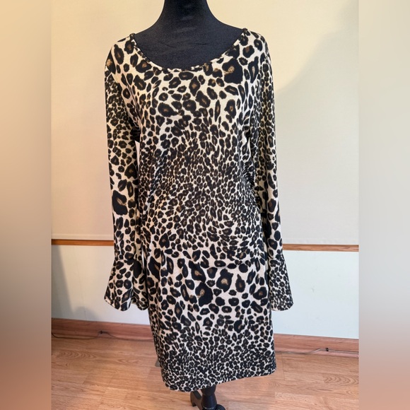 Robert Louis Leopard dress with long sleeves. Size large - Picture 4 of 6
